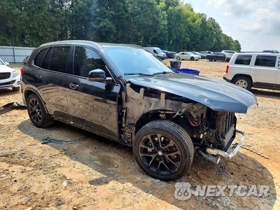 Czwarte zdjęcie samochodu z boku: 2019 BMW X5 XDRIVE40I VIN:5UXCR6C5XKLL37336 - miniatura