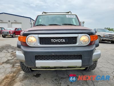 Piąte zdjęcie samochodu w środku: 2008 TOYOTA FJ CRUISER BASE VIN:JTEBU11FX8K011041 - miniatura