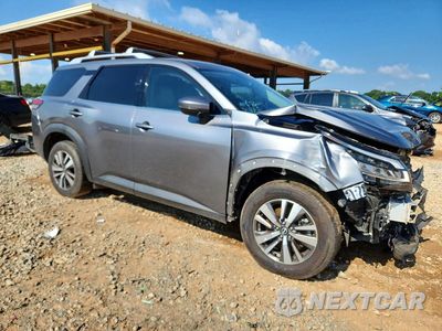 Czwarte zdjęcie samochodu z boku: 2022 NISSAN PATHFINDER SL VIN:5N1DR3CC2NC248346 - miniatura