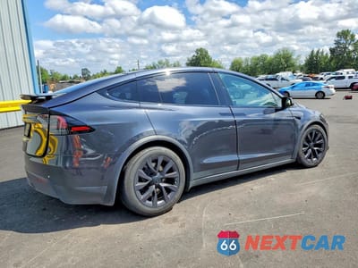 Trzecie zdjęcie samochodu z tyłu: 2024 TESLA MODEL X VIN:7SAXCDE58RF451986 - miniatura