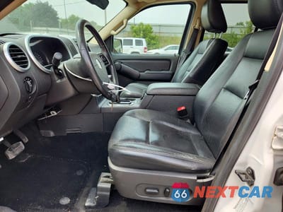 Zdjęcie 7 z 13 samochodu: 2010 MERCURY MOUNTAINEER PREMIER VIN:4M2EN4J82AUJ07977 - miniatura