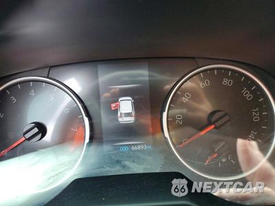 Zdjęcie 9 z 14 samochodu: 2020 TOYOTA RAV4 XLE VIN:2T3W1RFV0LW067924 - miniatura