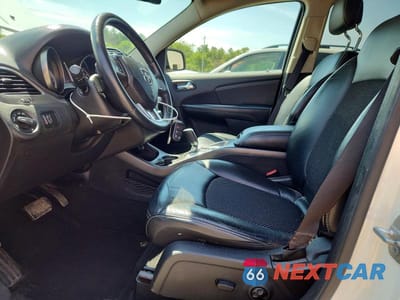 Zdjęcie 7 z 13 samochodu: 2016 DODGE JOURNEY CROSSROAD VIN:3C4PDDGG1GT189977 - miniatura
