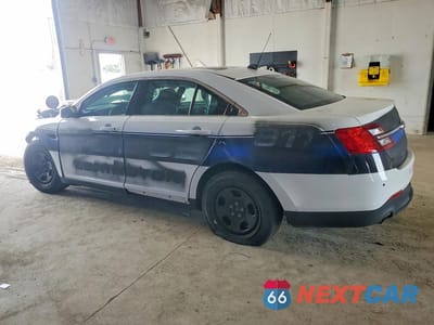 Drugie zdjęcie samochodu z przodu: 2018 FORD TAURUS POLICE INTERCEPTOR VIN:1FAHP2MK7JG104697 - miniatura