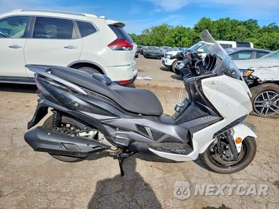 2025 ZHEJRI SCOOTER 300CC LEHTDP06XSR000013 - główne zdjęcie licytacji z USA - miniatura
