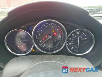Zdjęcie 9 z 12 samochodu: 2016 MAZDA MX-5 MIATA SPORT VIN:JM1NDAB71G0113847 - miniatura