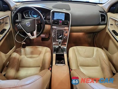 Zdjęcie 8 z 13 samochodu: 2015 VOLVO XC60 T5 PLATINUM VIN:YV440MDD2F2618422 - miniatura