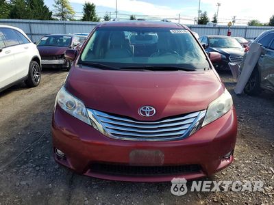 Piąte zdjęcie samochodu w środku: 2011 TOYOTA SIENNA LIMITED 7-PASSENGER VIN:5TDDK3DC5BS025381 - miniatura