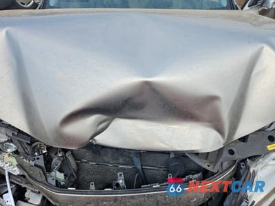 Zdjęcie 11 z 12 samochodu: 2015 LEXUS ES 300H VIN:JTHBW1GG2F2086715 - miniatura