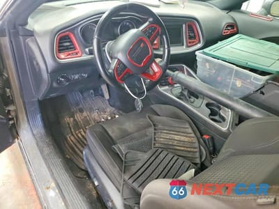 Zdjęcie 8 z 12 samochodu: 2019 DODGE CHALLENGER SXT VIN:2C3CDZAG8KH668892 - miniatura