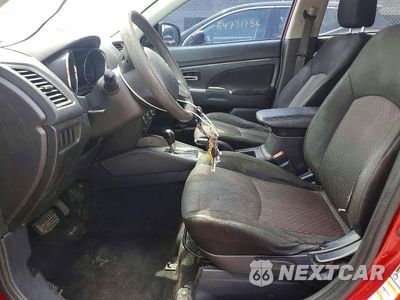 Zdjęcie 7 z 13 samochodu: 2018 MITSUBISHI OUTLANDER SPORT ES VIN:JA4AR3AU5JZ035685 - miniatura