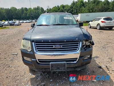 Piąte zdjęcie samochodu w środku: 2010 FORD EXPLORER XLT VIN:1FMEU7DE1AUB02471 - miniatura