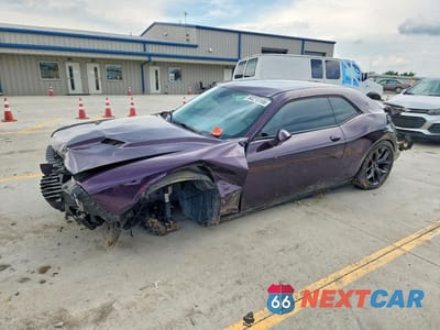 2020 DODGE CHALLENGER SXT 2C3CDZAG7LH235887 - główne zdjęcie licytacji z USA - miniatura