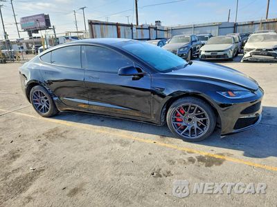 Czwarte zdjęcie samochodu z boku: 2025 TESLA MODEL 3 VIN:5YJ3E1EA3SF980608 - miniatura