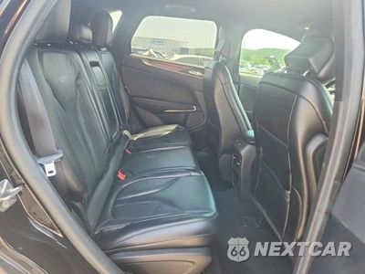 Zdjęcie 10 z 12 samochodu: 2019 LINCOLN MKC SELECT VIN:5LMCJ2C91KUL32534 - miniatura