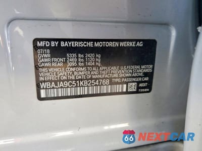Zdjęcie 12 z 12 samochodu: 2019 BMW 530E VIN:WBAJA9C51KB254768 - miniatura