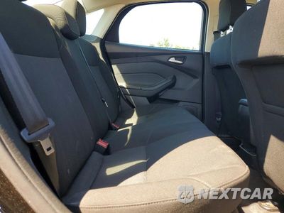 Zdjęcie 10 z 12 samochodu: 2018 FORD FOCUS SE VIN:1FADP3FE6JL313805 - miniatura