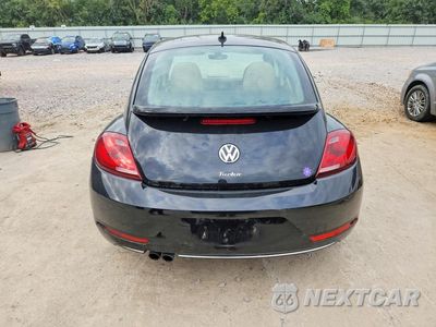 Zdjęcie 6 z 12 samochodu: 2018 VOLKSWAGEN BEETLE SE VIN:3VWJD7AT2JM714766 - miniatura