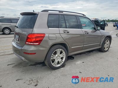 Trzecie zdjęcie samochodu z tyłu: 2014 MERCEDES-BENZ GLK 350 4MATIC VIN:WDCGG8JB9EG249530 - miniatura