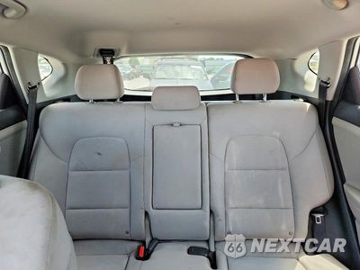 Zdjęcie 10 z 14 samochodu: 2020 HYUNDAI TUCSON SEL VIN:KM8J33AL4LU144097 - miniatura
