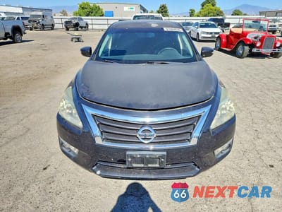 Piąte zdjęcie samochodu w środku: 2015 NISSAN ALTIMA 2.5 SL VIN:1N4AL3AP2FC484887 - miniatura