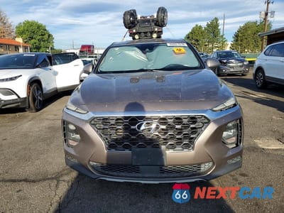Piąte zdjęcie samochodu w środku: 2019 HYUNDAI SANTA FE SE VIN:5NMS2CADXKH090279 - miniatura