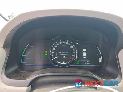 Zdjęcie 9 z 12 samochodu: 2018 HYUNDAI IONIQ LIMITED VIN:KMHC05LC5JU081812 - miniatura