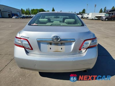 Zdjęcie 6 z 12 samochodu: 2010 TOYOTA CAMRY HYBRID VIN:4T1BB3EK4AU123272 - miniatura