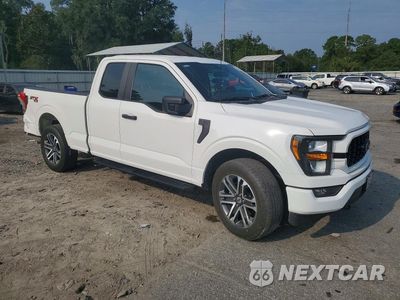 Czwarte zdjęcie samochodu z boku: 2023 FORD F150 SUPER CAB VIN:1FTEX1EP8PKF44242 - miniatura