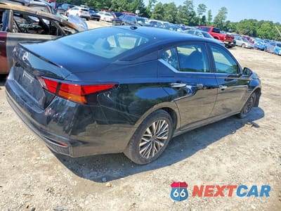Trzecie zdjęcie samochodu z tyłu: 2025 NISSAN ALTIMA SV VIN:1N4BL4DV6SN350256 - miniatura