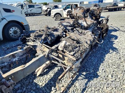 Zdjęcie 12 z 12 samochodu: 2018 FREIGHTLINER CASCADIA 125 TRUCK CAB AND CHASSIS VIN:3AKJGLDR2JSHU4578 - miniatura