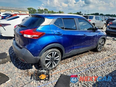 Trzecie zdjęcie samochodu z tyłu: 2020 NISSAN KICKS SV VIN:3N1CP5CVXLL491930 - miniatura