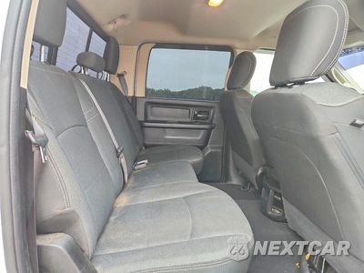 Zdjęcie 10 z 12 samochodu: 2020 RAM 2500 TRADESMAN VIN:3C6UR5CL4LG123835 - miniatura
