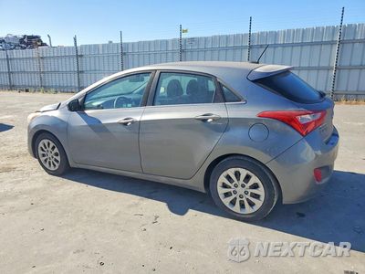 Drugie zdjęcie samochodu z przodu: 2017 HYUNDAI ELANTRA GT BASE VIN:KMHD35LH7HU374466 - miniatura
