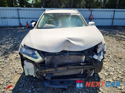 Piąte zdjęcie samochodu w środku: 2016 NISSAN ROGUE S VIN:JN8AT2MVXGW143935 - miniatura