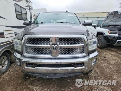 Piąte zdjęcie samochodu w środku: 2017 RAM 3500 LARAMIE VIN:3C63R3EL0HG697725 - miniatura