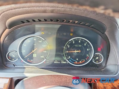Zdjęcie 9 z 12 samochodu: 2015 BMW 740 LXI VIN:WBAYF4C53FGS99111 - miniatura