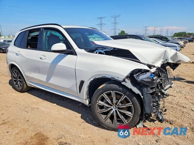 Czwarte zdjęcie samochodu z boku: 2019 BMW X5 XDRIVE40I VIN:5UXCR6C56KLK86661 - miniatura