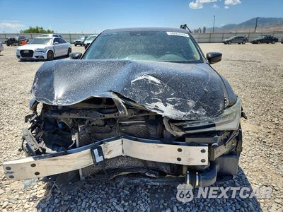 Piąte zdjęcie samochodu w środku: 2019 ACURA ILX PREMIUM VIN:19UDE2F79KA003609 - miniatura