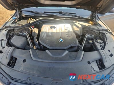 Zdjęcie 11 z 12 samochodu: 2017 BMW 740 I VIN:WBA7E2C58HG740107 - miniatura