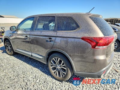Drugie zdjęcie samochodu z przodu: 2016 MITSUBISHI OUTLANDER SE VIN:JA4AD3A38GZ013372 - miniatura