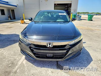 Piąte zdjęcie samochodu w środku: 2018 HONDA ACCORD SPORT VIN:1HGCV1F33JA053701 - miniatura