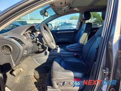 Zdjęcie 7 z 14 samochodu: 2014 AUDI Q7 PREMIUM PLUS VIN:WA1LGAFE4ED019100 - miniatura