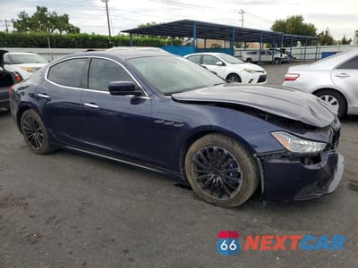 Czwarte zdjęcie samochodu z boku: 2015 MASERATI GHIBLI S VIN:ZAM57RTA3F1133215 - miniatura