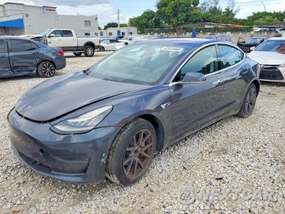 2018 TESLA MODEL 3 5YJ3E1EA7JF123836 - główne zdjęcie licytacji z USA - miniatura