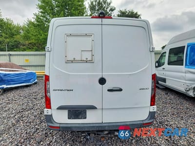 Zdjęcie 6 z 13 samochodu: 2019 MERCEDES-BENZ SPRINTER 2500/3500 VIN:WD4PF0CD9KP160096 - miniatura