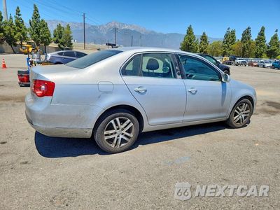 Trzecie zdjęcie samochodu z tyłu: 2007 VOLKSWAGEN JETTA 2.5 OPTION PACKAGE 1 VIN:3VWSG71K77M101456 - miniatura