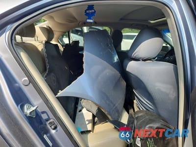 Zdjęcie 10 z 12 samochodu: 2012 ACURA TSX TECH VIN:JH4CU2F61CC005718 - miniatura