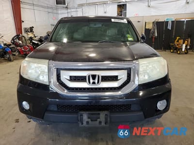 Piąte zdjęcie samochodu w środku: 2010 HONDA PILOT EXL VIN:5FNYF3H57AB020221 - miniatura