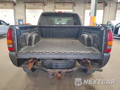 Zdjęcie 6 z 12 samochodu: 2001 CHEVROLET SILVERADO K1500 VIN:2GCEK19T511334632 - miniatura